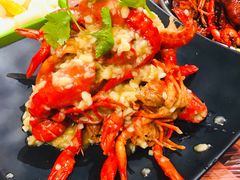 -万方圆拌粉瓦罐汤(恒茂华城店)