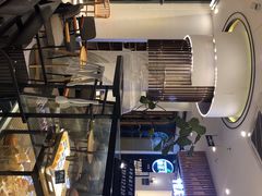 面包甜点陈列柜-萃茶师(琅西店)