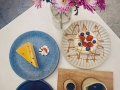 -彳亍咖啡·这里(水湾路店)