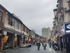 -建国蚵煎蚵面