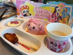 -海底捞火锅(王府井银泰in88店)
