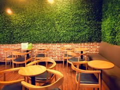 -焙丽拾光(麦凯乐直营店)