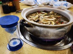 -东巴谷野生菌火锅餐厅