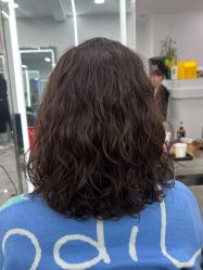 -Coo Hair salon