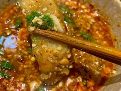 -肖肖酸萝卜鱼火锅(总店)