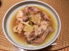 花雕酒蒸东山土鸡-鱼食饭稻·苏浙土菜17年老馆子(平江路店)