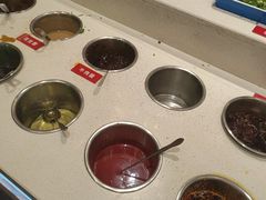 -钢管厂五区小郡肝串串香火锅(梅川路店)