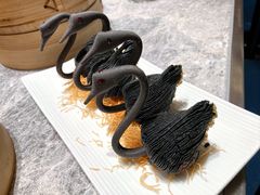 黑天鹅榴莲酥-悦秀·高级粤菜