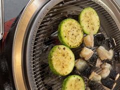 -围炉肉舍丹东海鲜烤肉·烤活鳗(步行街店)
