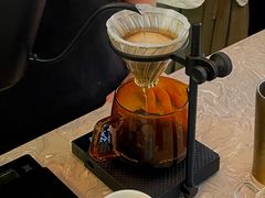 -彳亍咖啡·这里(水湾路店)