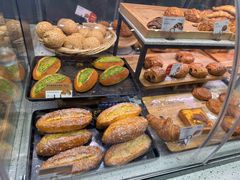 -巴黎贝甜(大宁国际商业广场店)