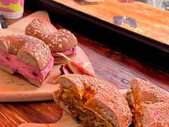 加州胭脂&nbsp;California&nbsp;Pink-Catch Bagel(芳草地店)