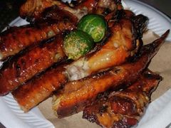 烤鸡翅膀-东海岸人工湖美食村