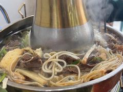 -撒拉人家.酸菜牦牛肉火锅