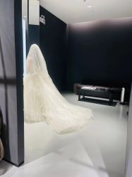 -Vera Wang婚纱礼服旗舰店