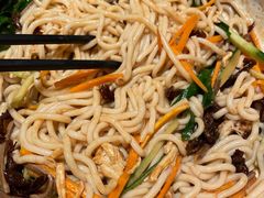 鸡丝凉米线-云海肴云南菜(浦江欢乐颂店)