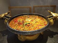 -万重锦·人文川菜馆(骡马市店)