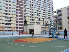 -彩虹村