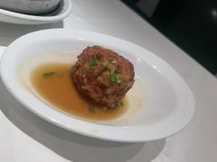 蛋黄狮子头-金春禧(英雄山路旗舰店)