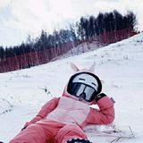 滑雪的宝宝是不是都特别的帅气呀？