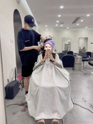 -HAIR HERE造型