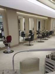 -Mentor Hair Salon
