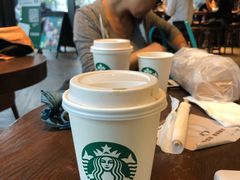 -星巴克(七宝领展广场1F店)