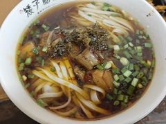 -矮子粉店1985·长沙米粉(湘春路店)
