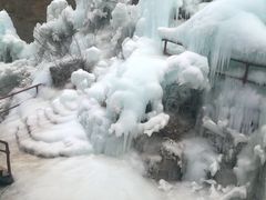 -大平台龙居瀑布旅游区