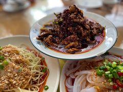 -陈胖子鱼庄(黄辣丁新津店)