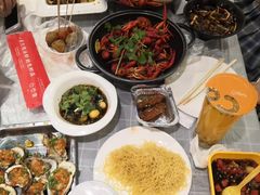 -华仔龙虾(永乐路总店)