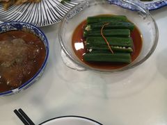 蒜末黄瓜-七的湖·晚芳亭·阳澄湖农家菜·大闸蟹(莲花岛店)