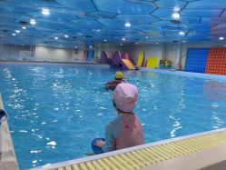 -子木乐园婴儿游泳馆(水晶港店)