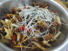 -弓虽昌焖烧鸡(大竹林店)
