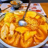 上海最🔥的韩料店来武汉了！韩国街No.1炸鸡绝绝子！
