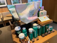 -星巴克(汾阳路店)