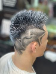 -海文先生国潮烫染男士理发馆