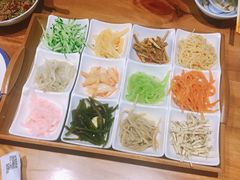 丝娃娃-怪噜范·老贵阳街头名小吃(鸿通城店)