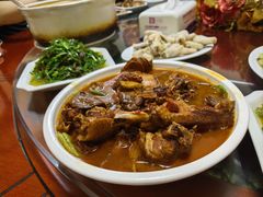 -山里人家土菜馆(茅山店)