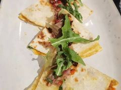 -LESCEDARS Brasserie Bistro香柏树