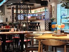 -JINNS锦时 steak&pizza(浸信会礼拜堂旧址店)