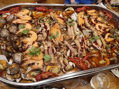 -老东镇啤酒屋海鲜加工·蒸汽海鲜·海鲜烧烤(台东店)