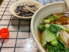 -龙记桂林米粉(财满街店)