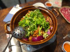 -胡须佬鸡煲四季火锅(海雅缤纷城店)