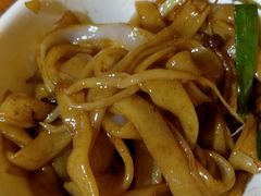 -牛一煲美食(江高店)
