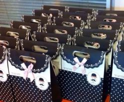 iphone_upload_pic-上海彩妆秀摄影设计有限公司