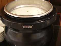 自助早餐-皮蛋瘦肉粥-杭州海华满陇度假酒店