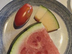 -八府香鸭·啫啫煲(华山路店)