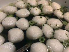 鱼丸汤-日丰园海肠水饺·老字号大连海鲜(和平广场店)