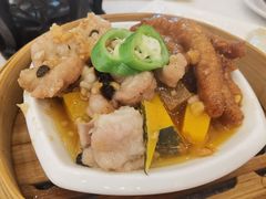 鸳鸯排骨拼凤爪-龙的酒楼·手工早茶·顺德菜(近良路店)